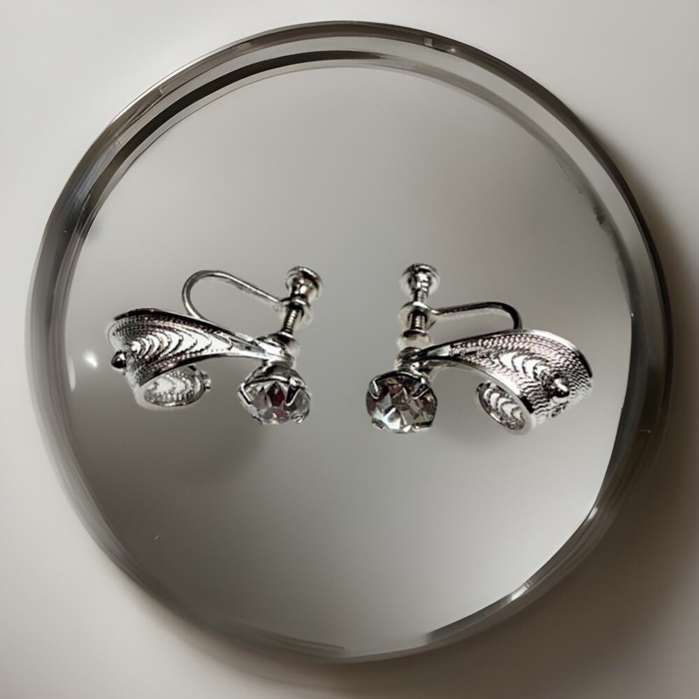 Am Lee Lovely Cut Out Scroll Earrings Classics Silver Tone Screw Back CZ Stone